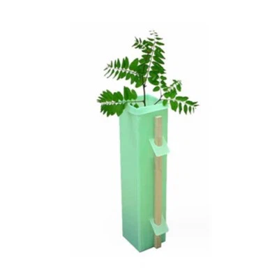 Bảo vệ thực vật nhựa PP
